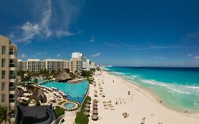 The Westin Lagunamar Ocean Resort Villas & Spa Cancun